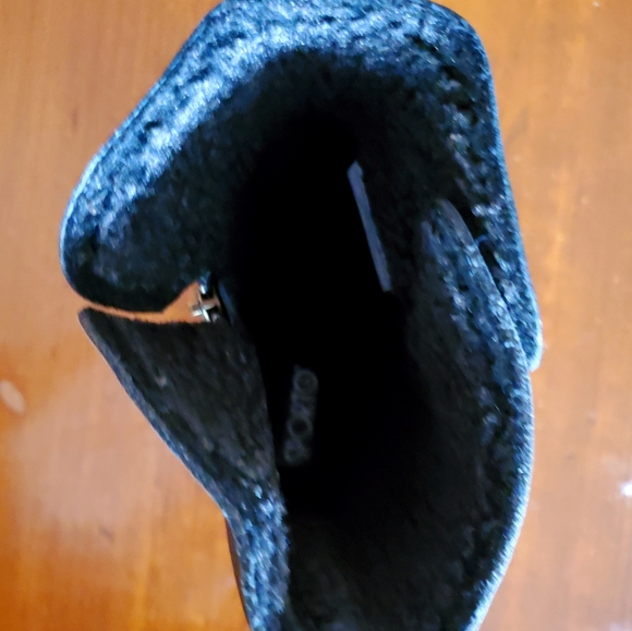 LORI BRAND ZIP BOOTS - Picture 6 of 7